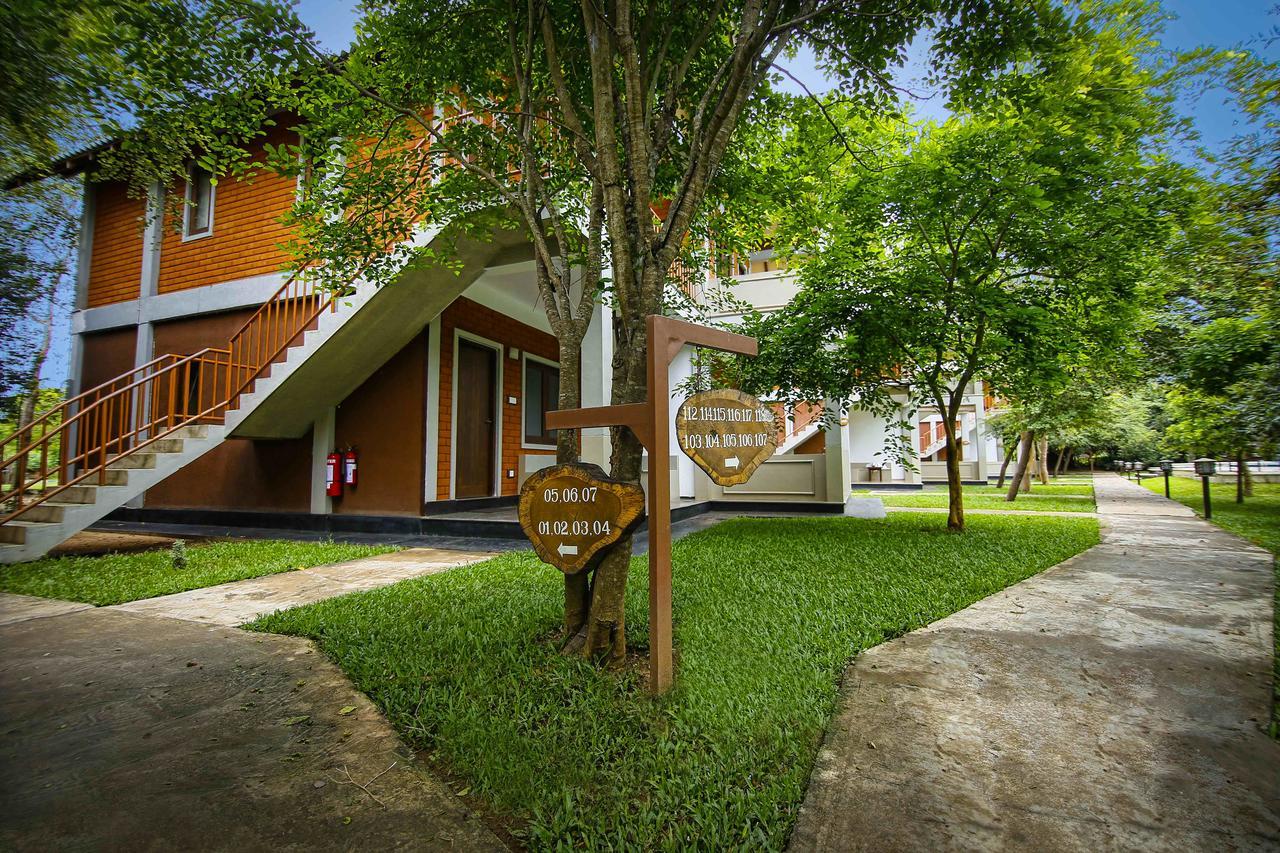 Elephas Resort & Spa Sigiriya Exterior foto